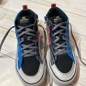 Skechers ryan’s world unisex kids high top sneakers. Size 3.
